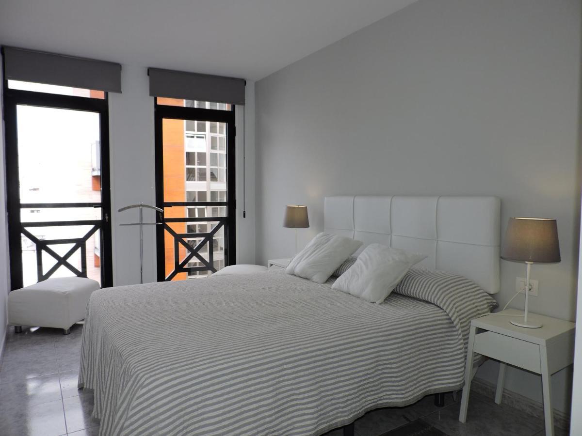 Casas Insel, Apartamentos En El Centro De Los Llanos ロス・ジャノス・デ・アリダネ エクステリア 写真